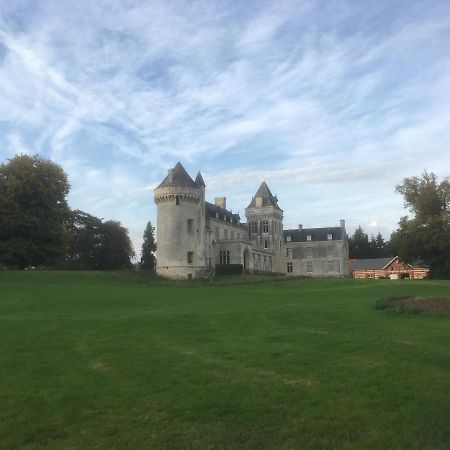 Chateau De Villers-Châtel Esterno foto