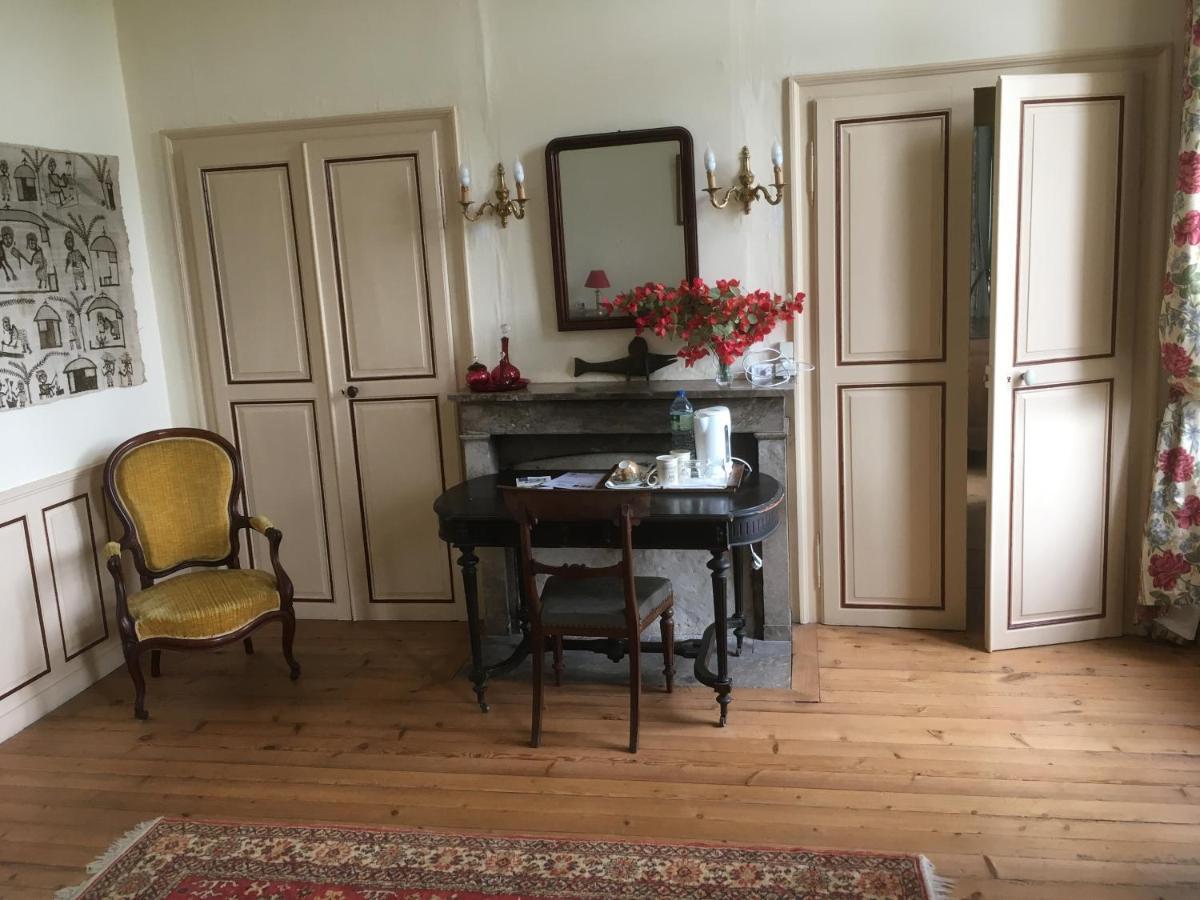 Chateau De Villers-Châtel Esterno foto